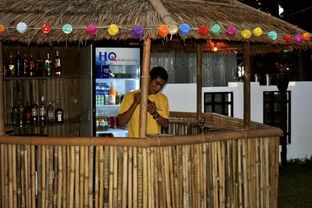 Immana Grand Inle Hotel Nyaungshwe Exteriör bild